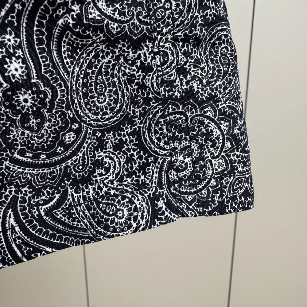 Topman Men’s S/M Black and White Paisley Swim Shorts